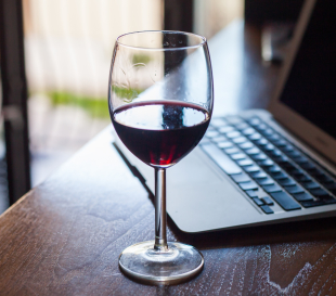 Видеонетворкинг с онлайн-дегустацией вин